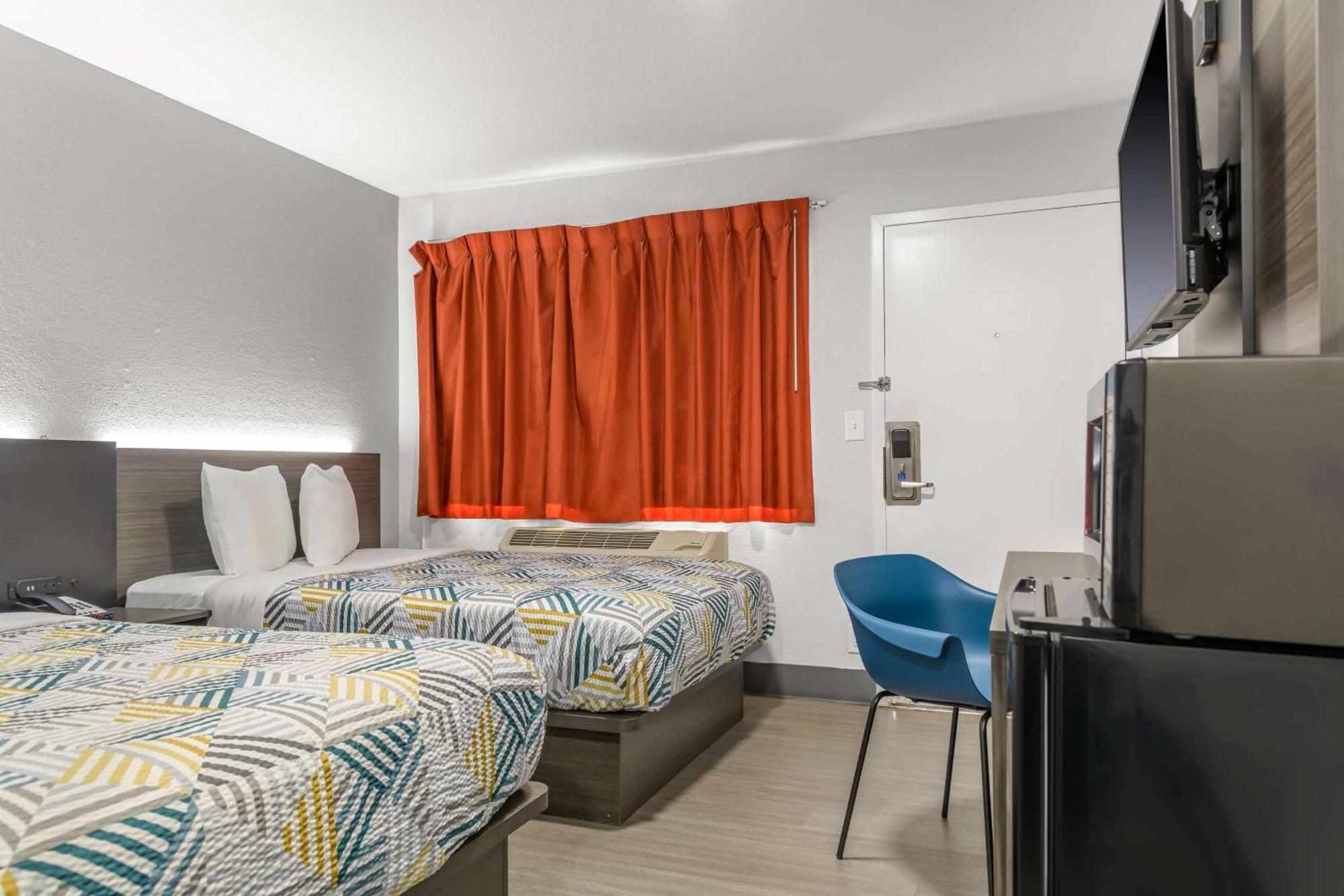 Home 6 Motel Topeka Eksteriør bilde