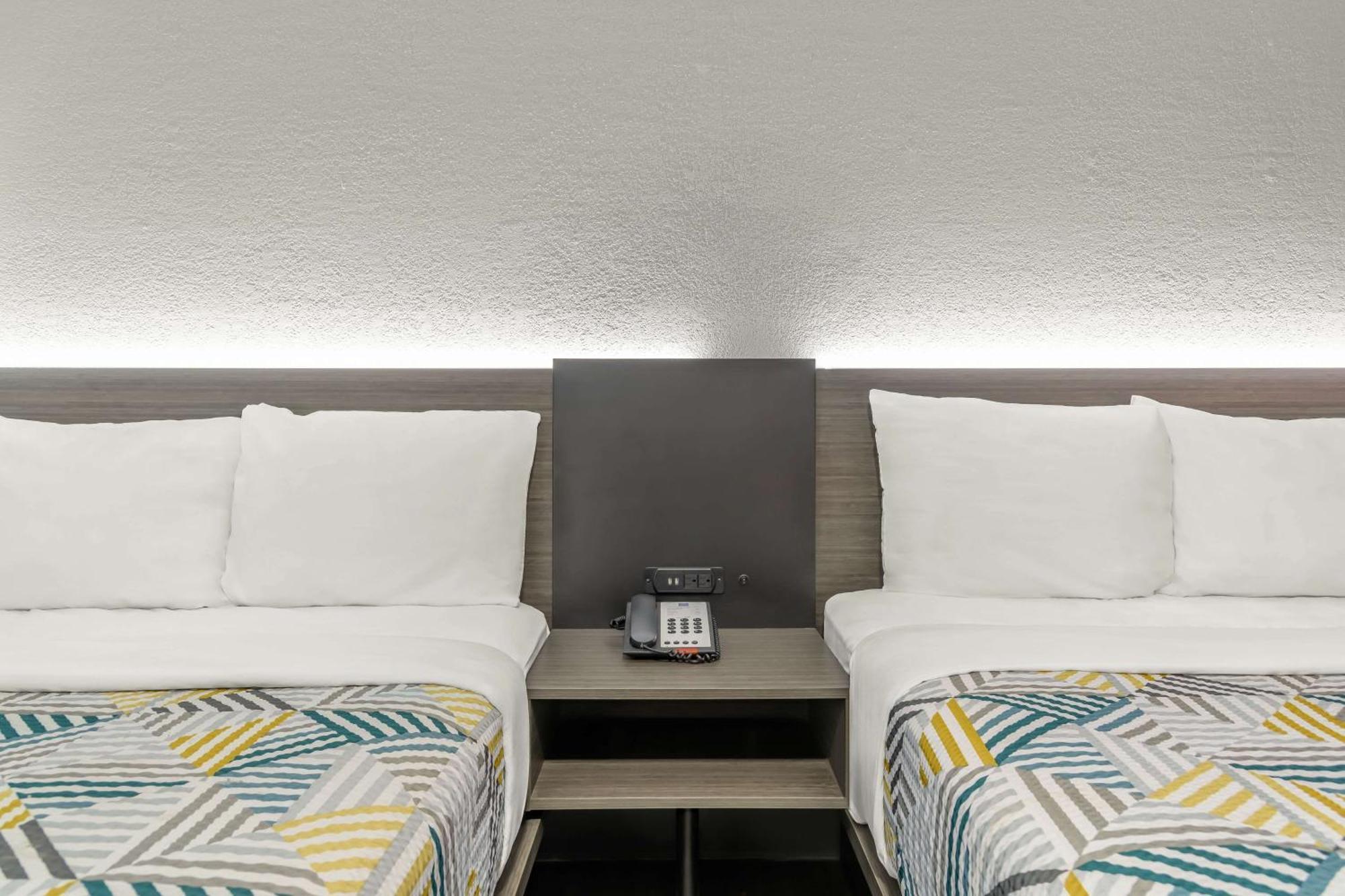 Home 6 Motel Topeka Eksteriør bilde